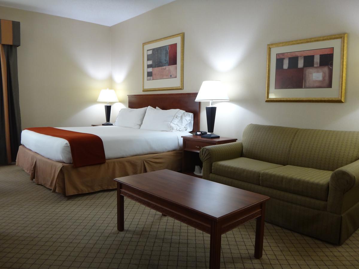 Windsor Inn & Suites Додж-Сити Экстерьер фото